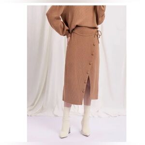 Petite Studio Midi Skirt in Camel